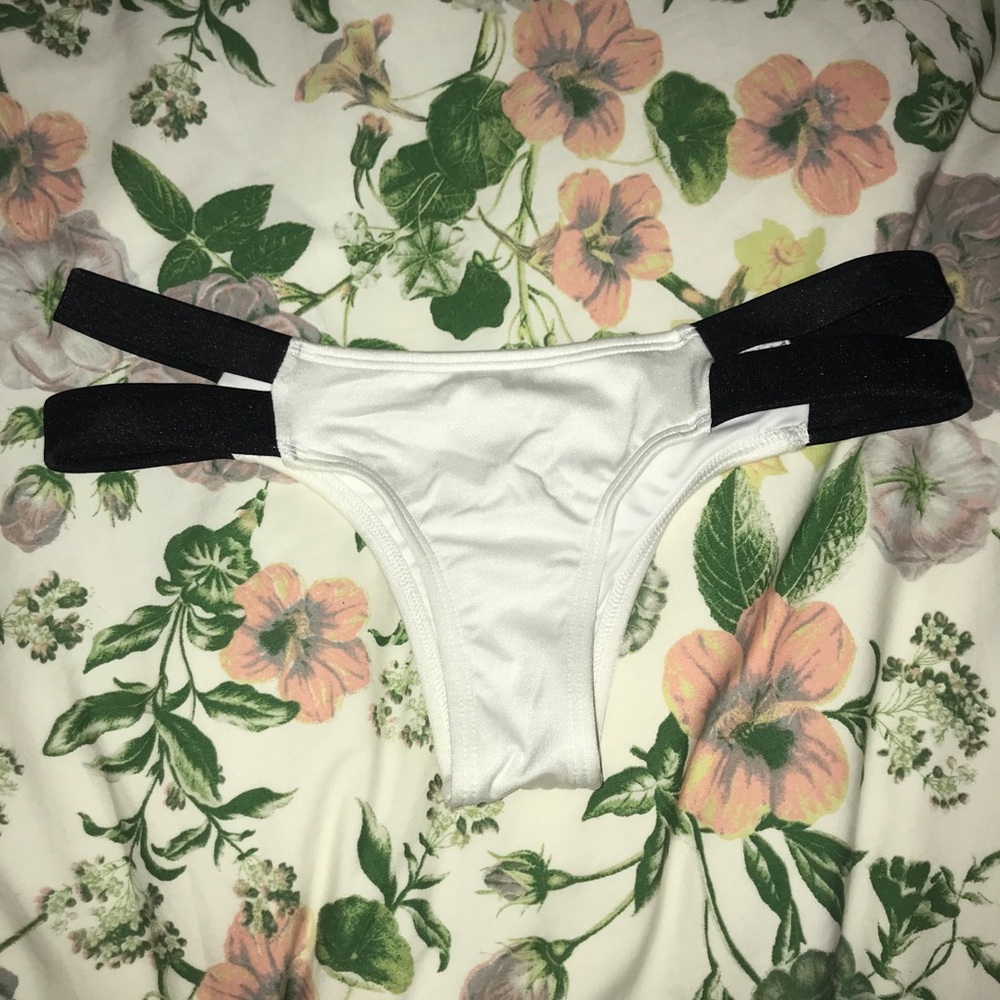 Victoria secret bottoms